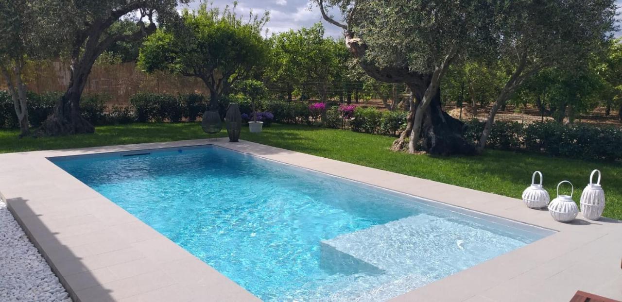 Villa Federica Con Piscina/With Pool Santa Maria Del Focallo Exterior photo