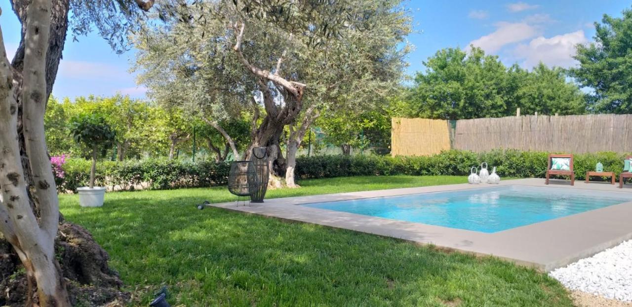 Villa Federica Con Piscina/With Pool Santa Maria Del Focallo Exterior photo